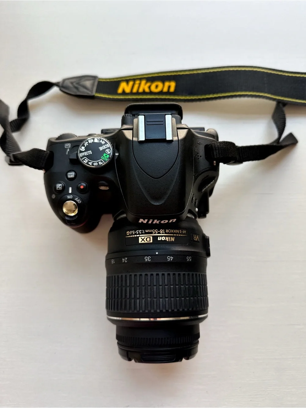 Nikon D5100 DSLR Camera Complete Original Kit – Used once